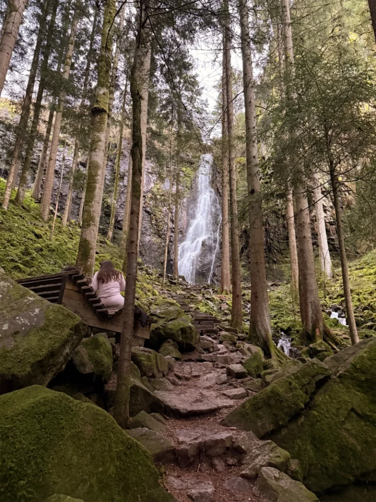 wanderune burgbachwasserfall beitragsbild